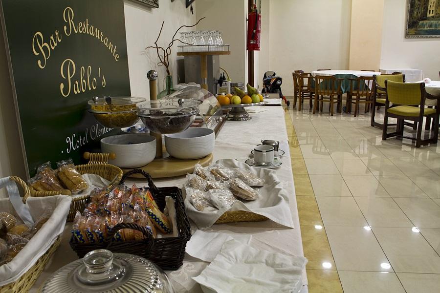 ברבסטרו Hotel Clemente מראה חיצוני תמונה